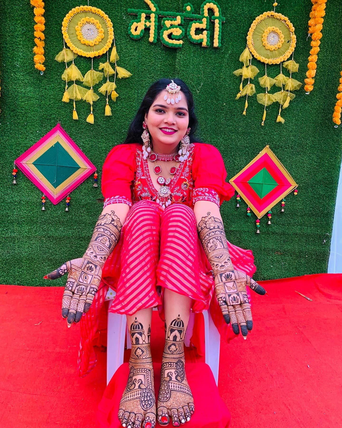 Traditional Mehandi Design